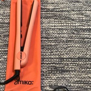 Amika Strand Perfect Ceramic Styler